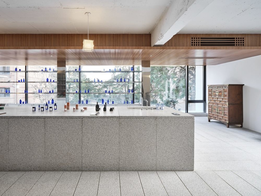 Cosmetic Store Interior Furniture Custom Cosmetic Store Interior Furniture Custom